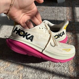 HOKA Clifton 9 Women’s Running Shoe